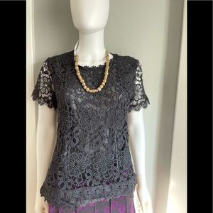 Lace Blouse ( brand new )